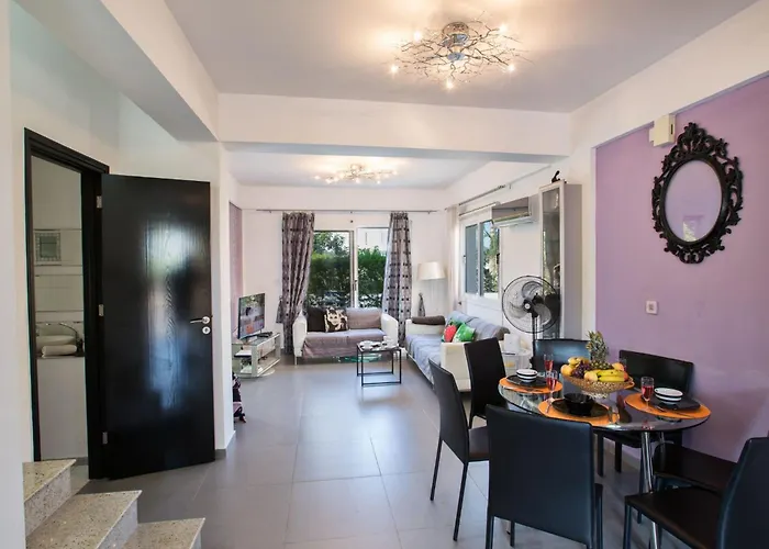 Charmante 3-schlafzimmer-villa Di12 Mit Privatem Pool By Interhome Protaras