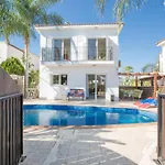 Charmante 3-schlafzimmer-villa Di12 Mit Privatem Pool By Interhome Nyaraló