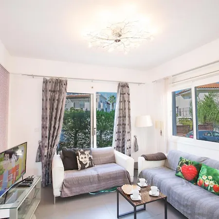 Charmante 3-schlafzimmer-villa Di12 Mit Privatem Pool By Interhome Σπίτι διακοπών