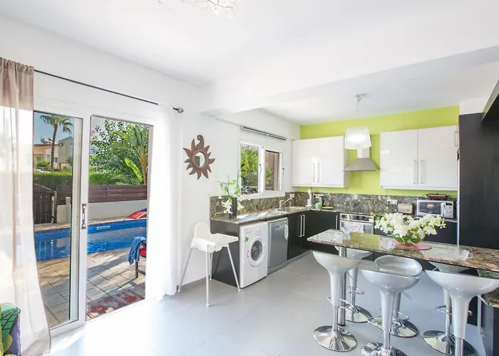 Charmante 3-schlafzimmer-villa Di12 Mit Privatem Pool By Interhome Σπίτι διακοπών Πρωταράς